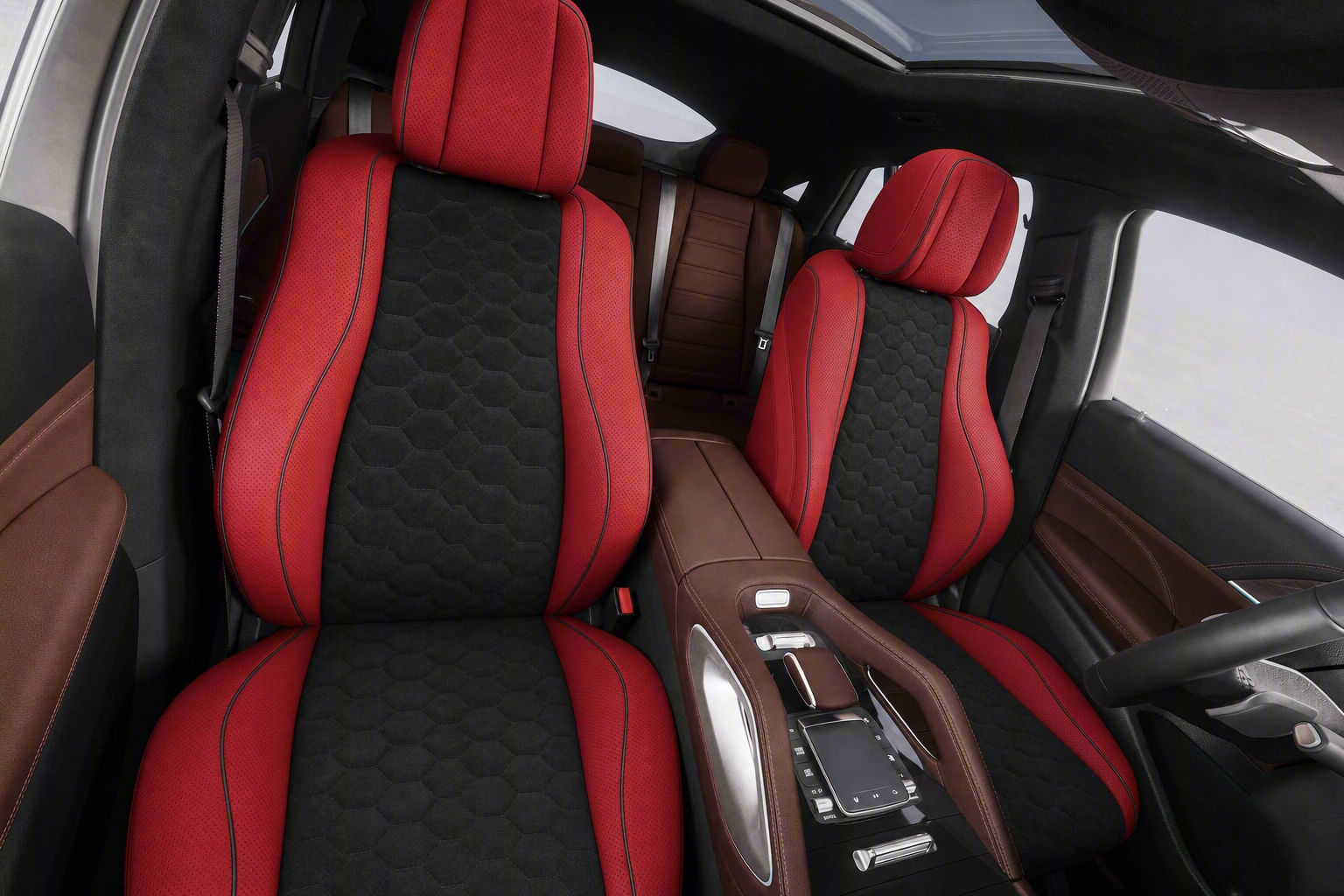 Красный спорт · соты · alcantara