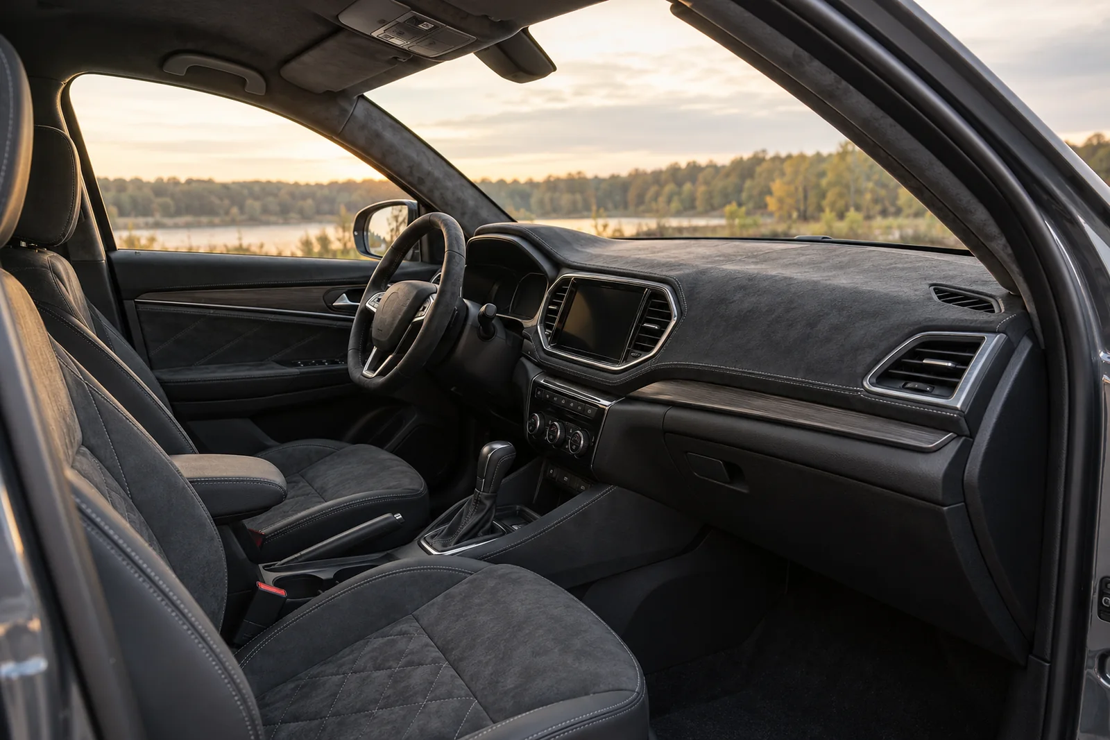 Иллюстрация: элементы отделки салона Lada после перетяжки