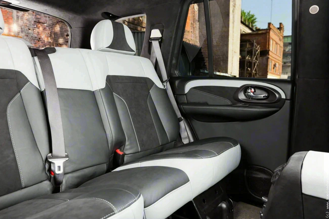 Перетяжка потолка Volvo XC90 — Peretyazhka potolka CHEVROLET TrailBlazer — КупиСалон