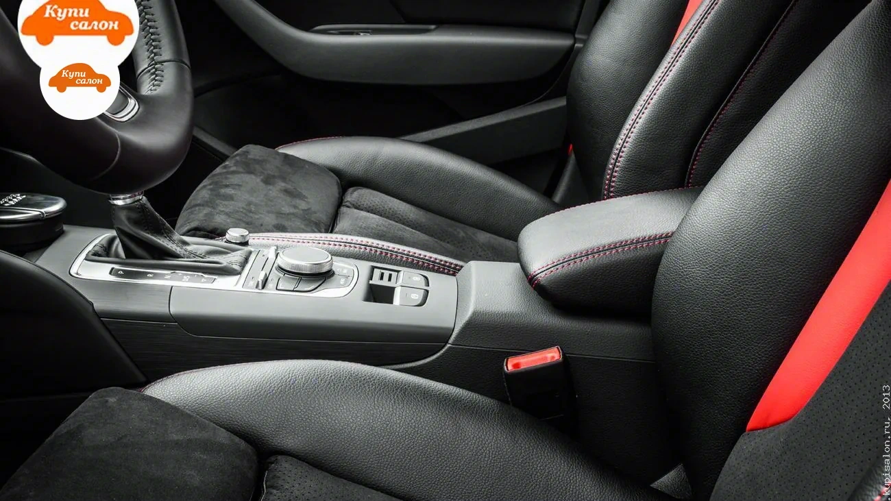 Audi A3 S Line — Перетяжка салона Audi: сиденья, подлокотник, руль и ручка КПП черной кожей с красной строчкой