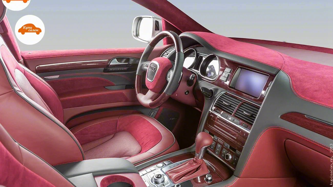 Красная обивка салона Audi Q7 — проект КупиСалон