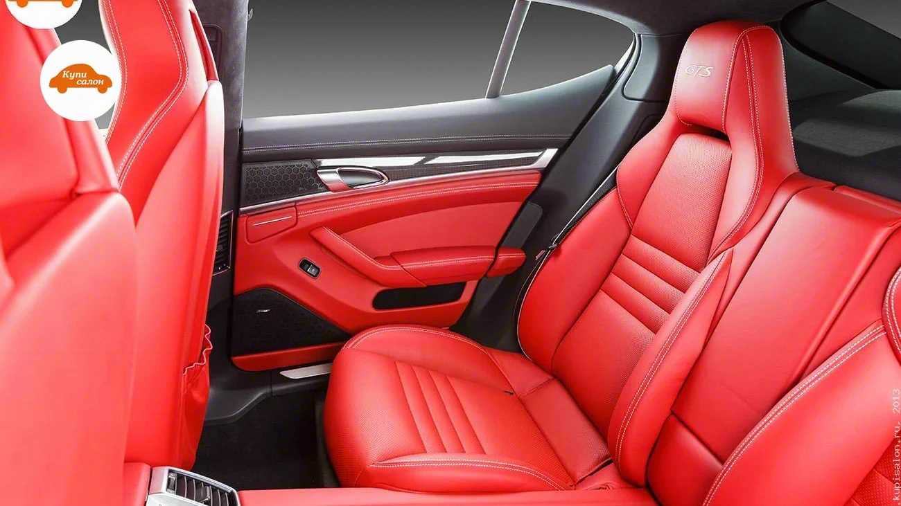 Porsche Panamera — Красный кожаный салон с вышивкой GTS и карбоновыми вставками в Porsche Panamera