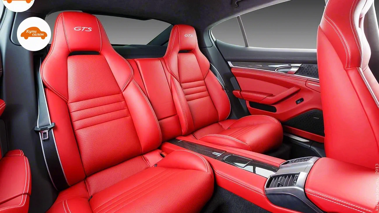 Porsche Panamera — Красный кожаный салон Porsche Panamera GTS с вышивкой на сиденьях