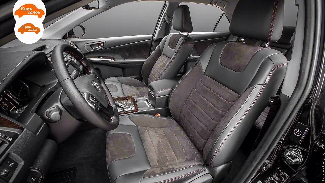 Перетяжка салона Toyota Camry: сиденья из кожи и алькантары, руль из кожи, дверные вставки, центральный подлокотник