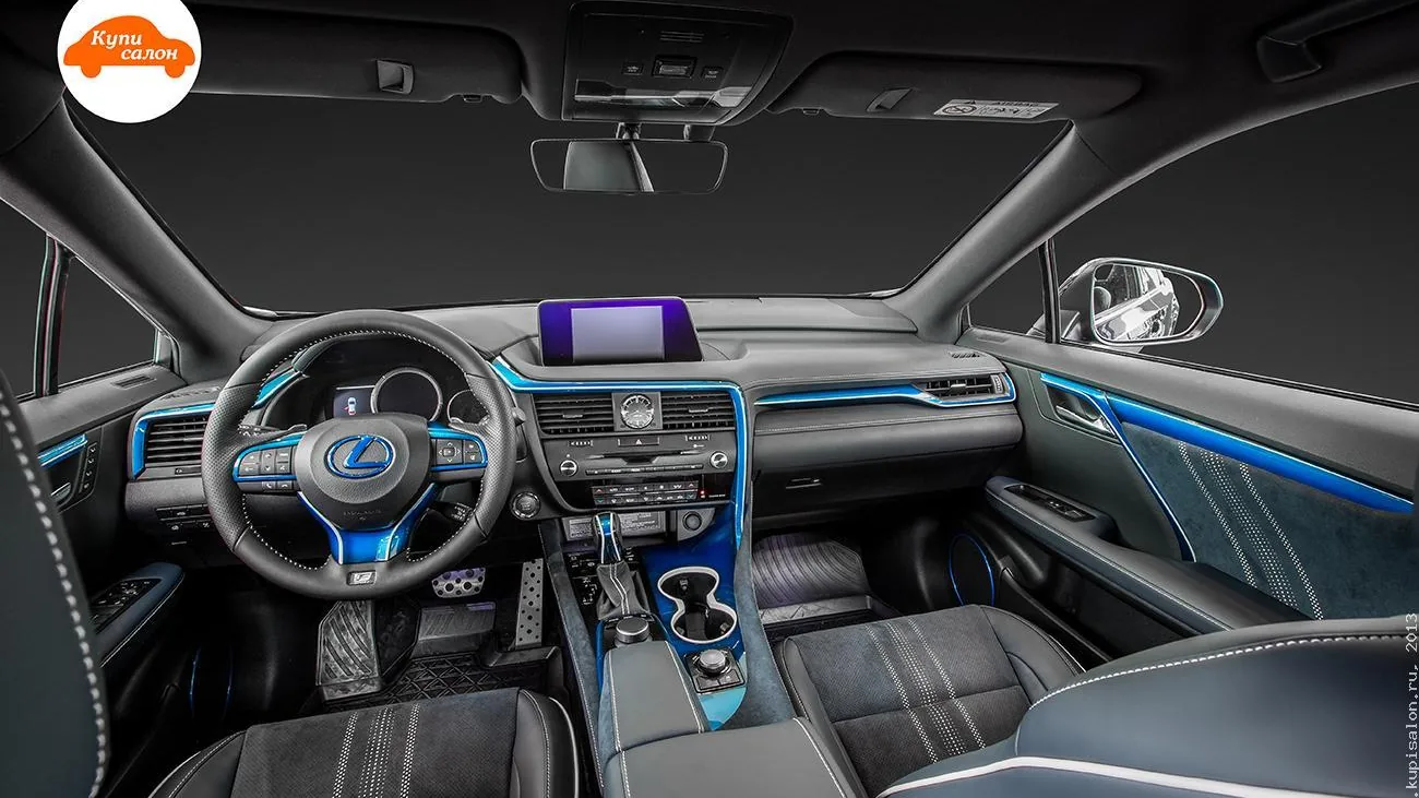 Lexus RX — амбиентная подсветка