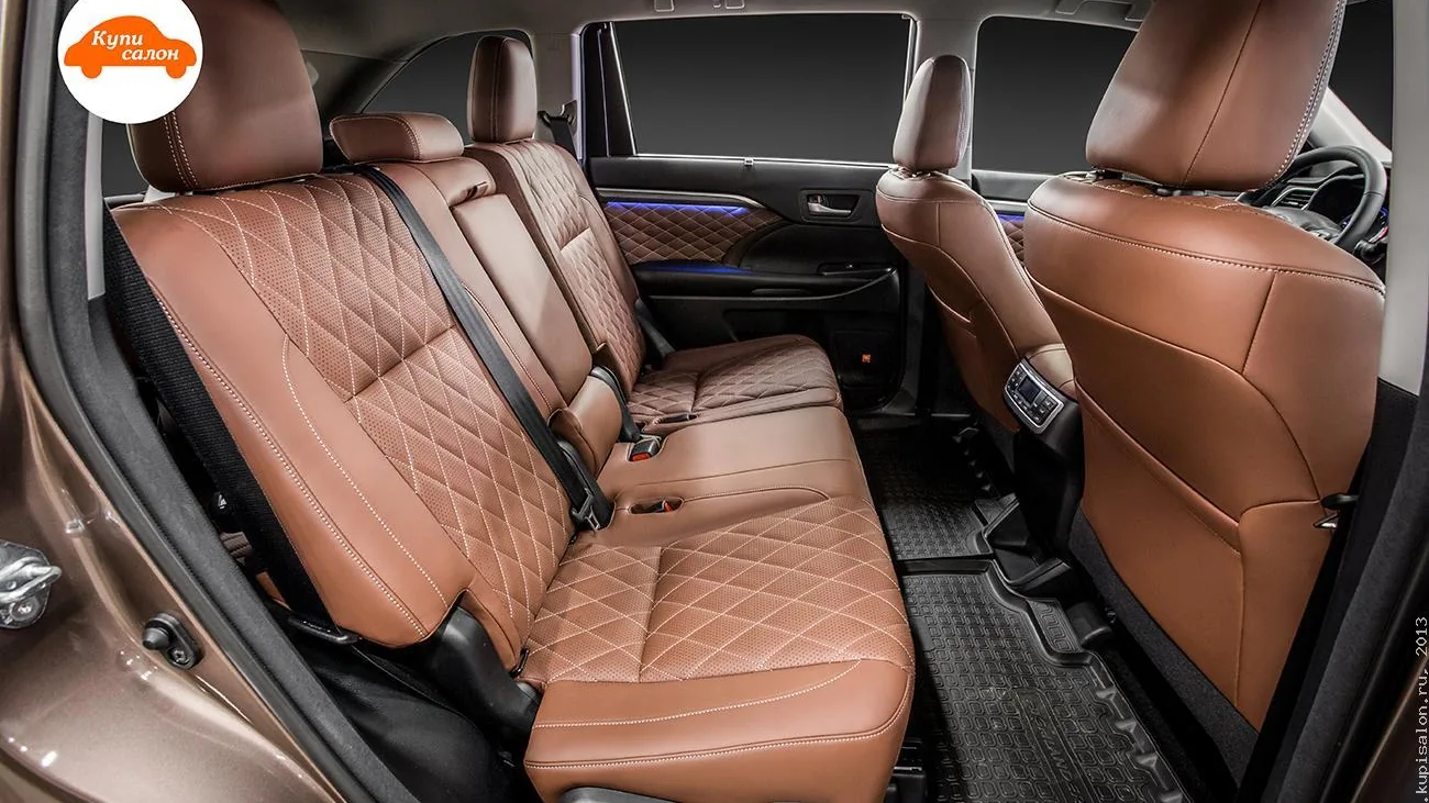 Toyota Highlander — амбиентная подсветка