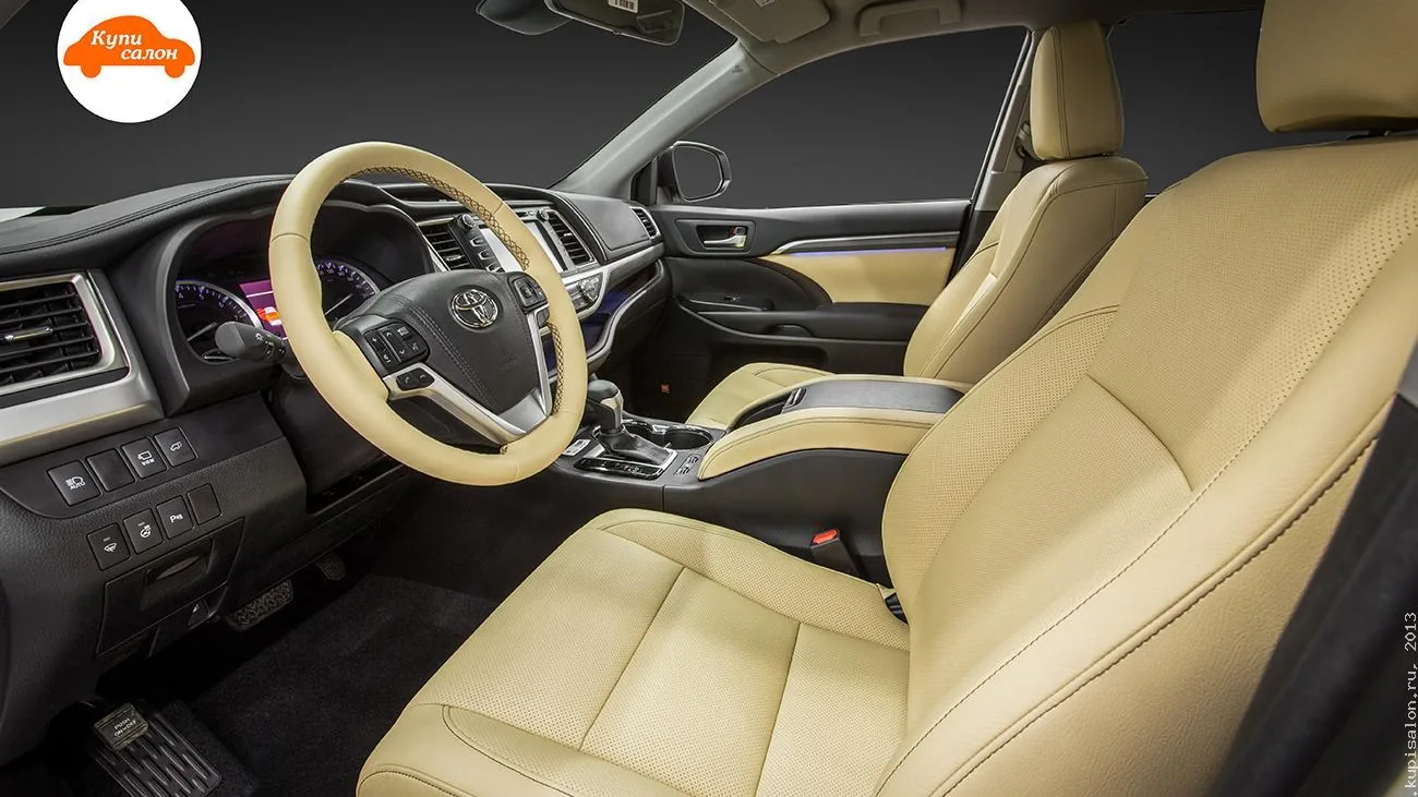 Toyota Highlander — амбиентная подсветка