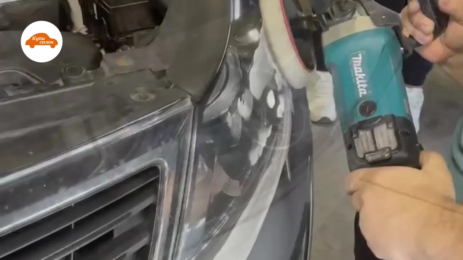 Полировка фары автомобиля с защитной пленкой Makita