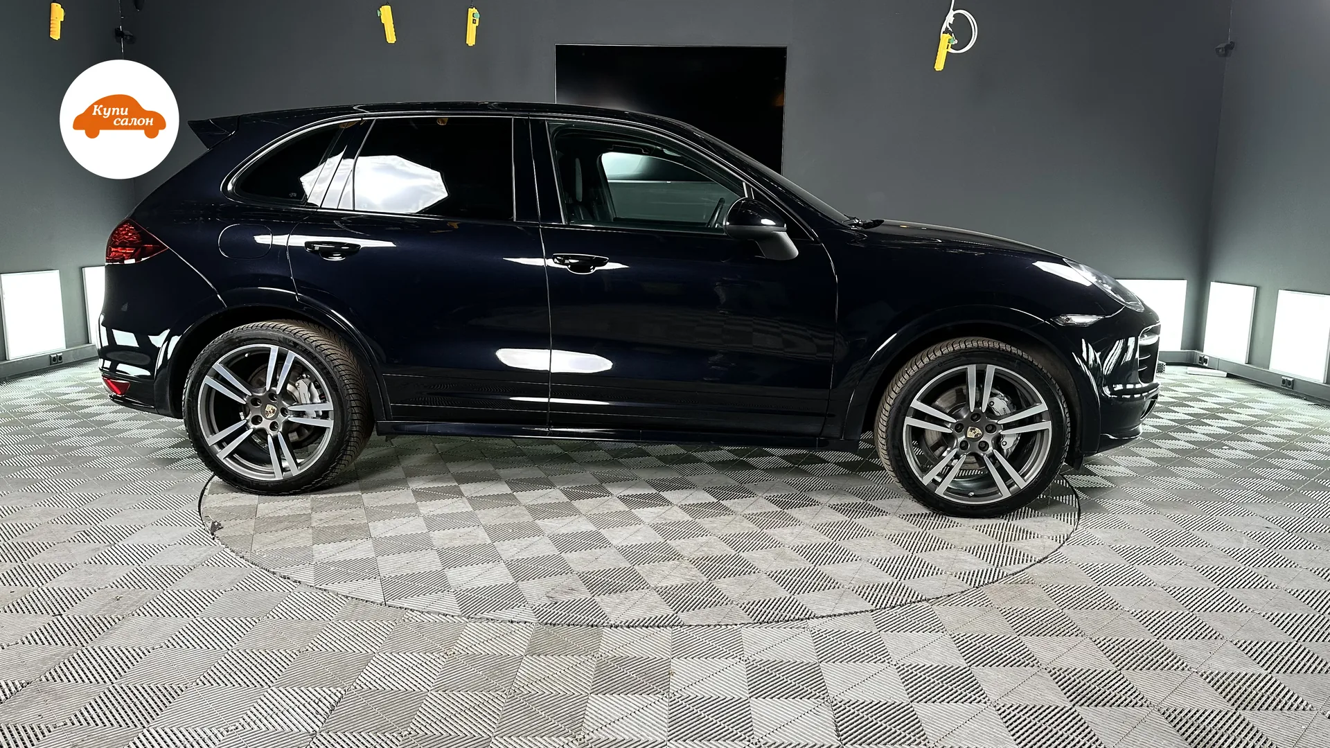 Porsche Cayenne, черный, после детейлинга, защитная пленка, полировка кузова