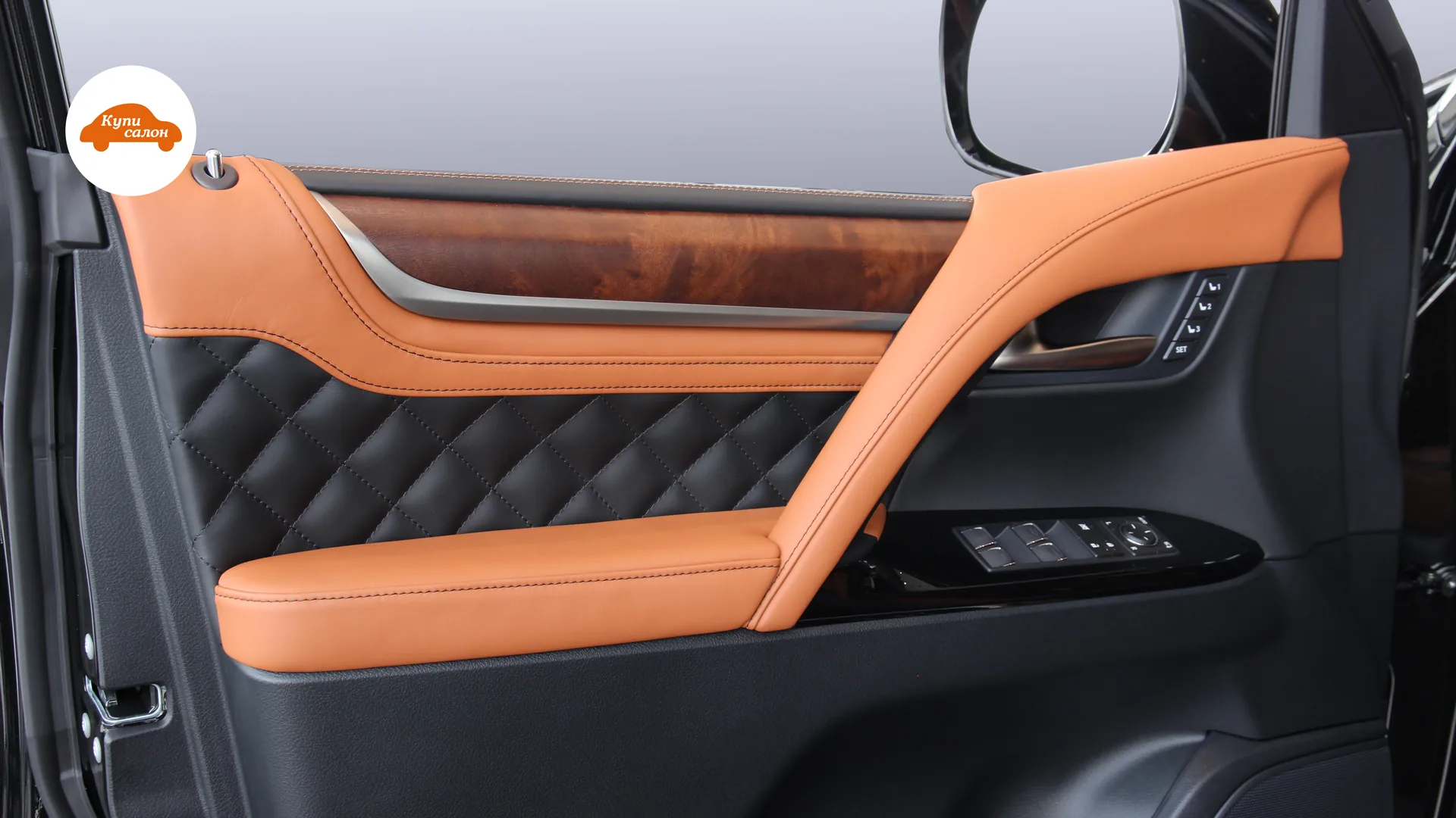 Перетяжка дверей Porsche — Перетяжка дверей