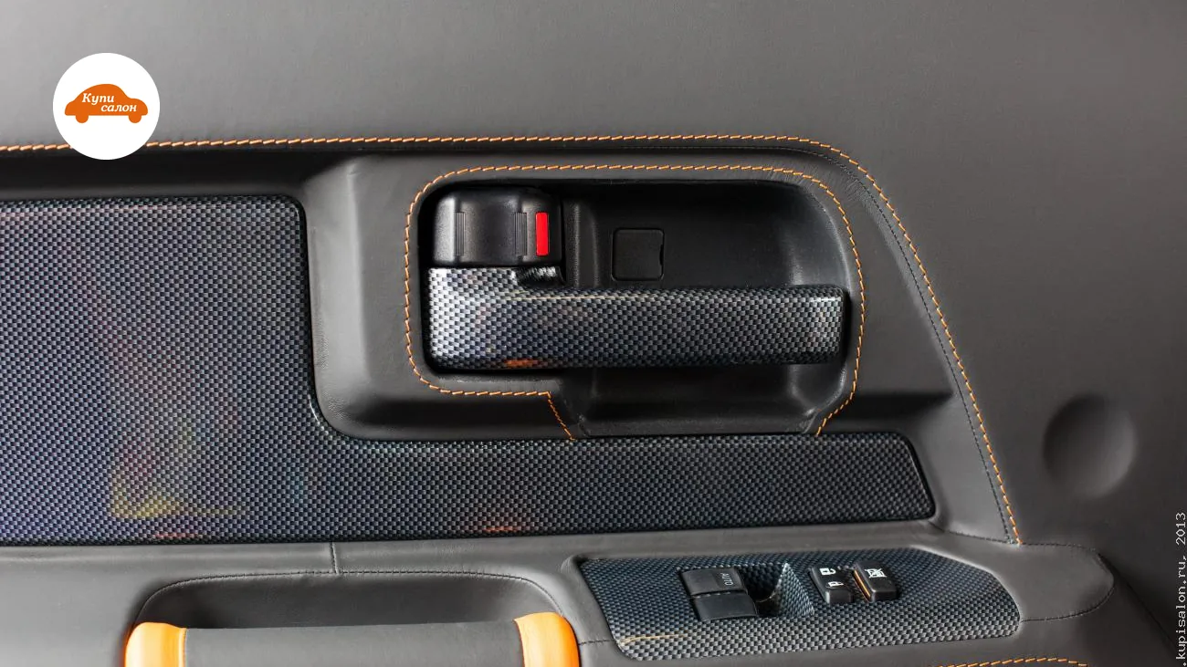 Перетяжка дверей Toyota — Toyota FJ Cruiser — перетяжка дверей