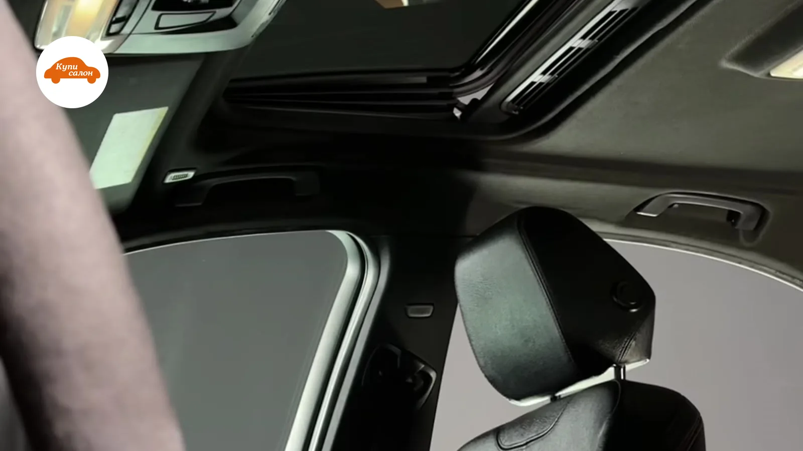 BMW 3 — перетяжка потолка