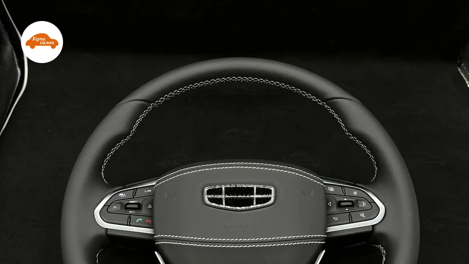 Перетяжка руля Geely черной кожей с белой строчкой