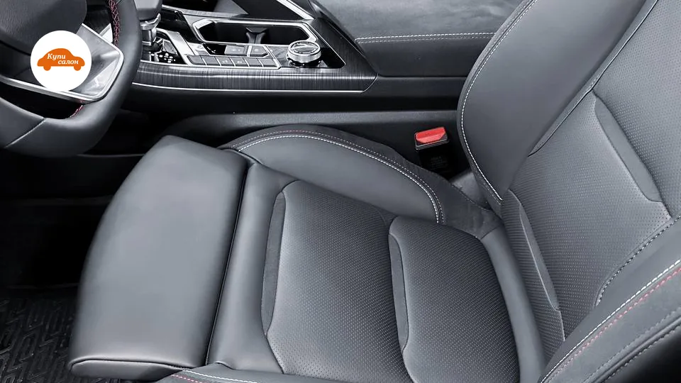 Geely Monjaro — перетяжка салона