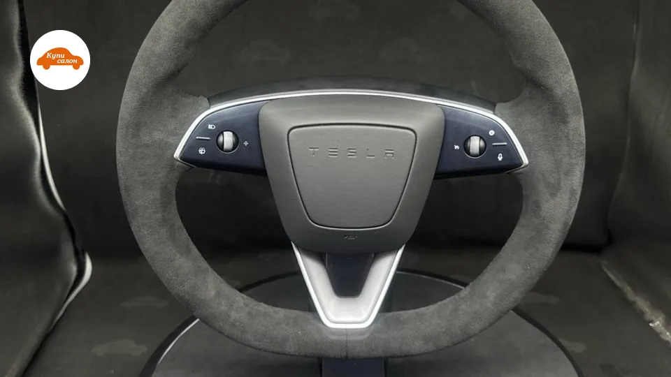 Перетяжка руля Tesla — Tesla — перетяжка руля