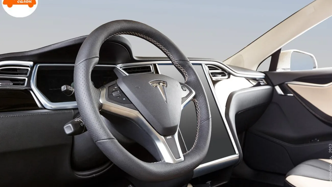 Перетяжка руля Tesla — Tesla Model S — перетяжка руля