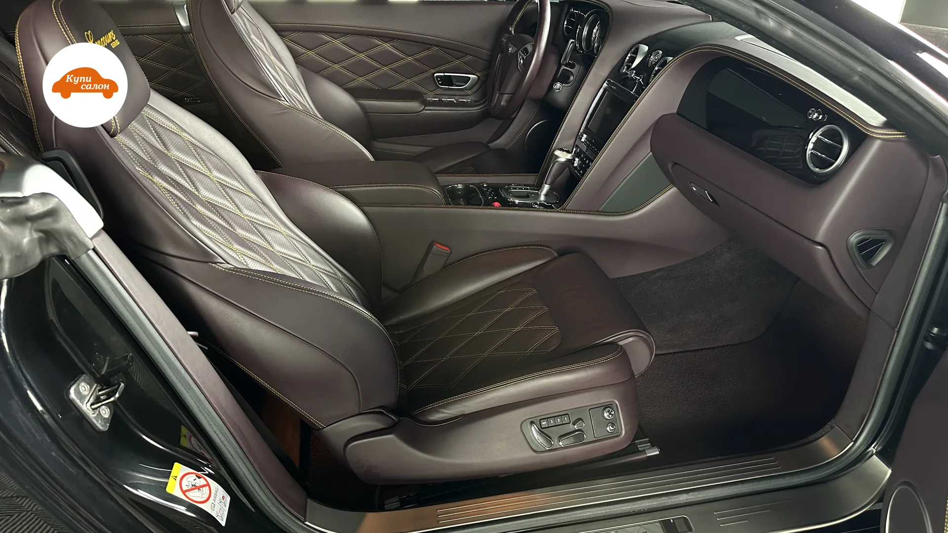 Перетяжка салона Bentley — Bentley Continental GT — перетяжка салона