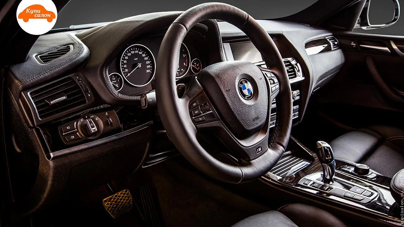 BMW X4 — BMW X4 — перетяжка салона