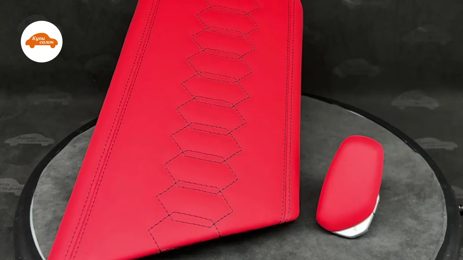 Geely Monjaro — перетяжка салона