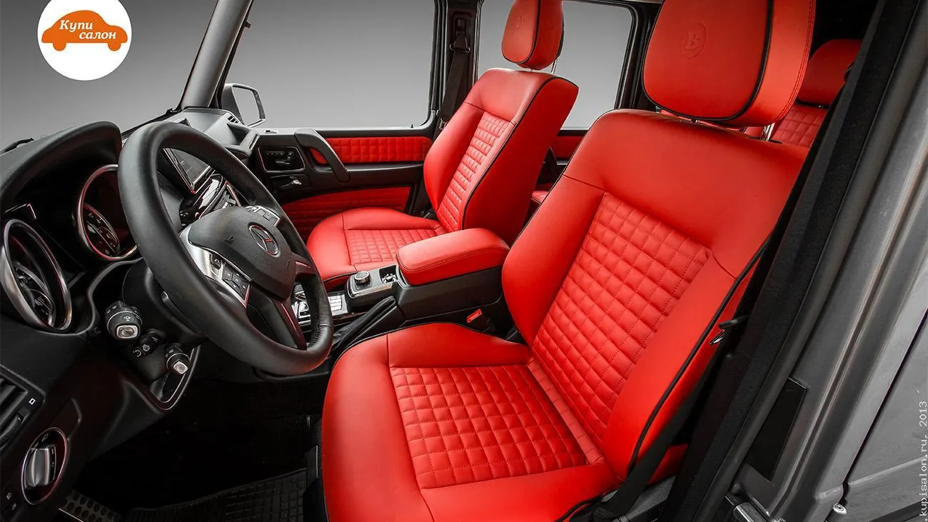 Перетяжка салона Mercedes-Benz G-Class красной кожей с ромбовидной прострочкой и черным кантом