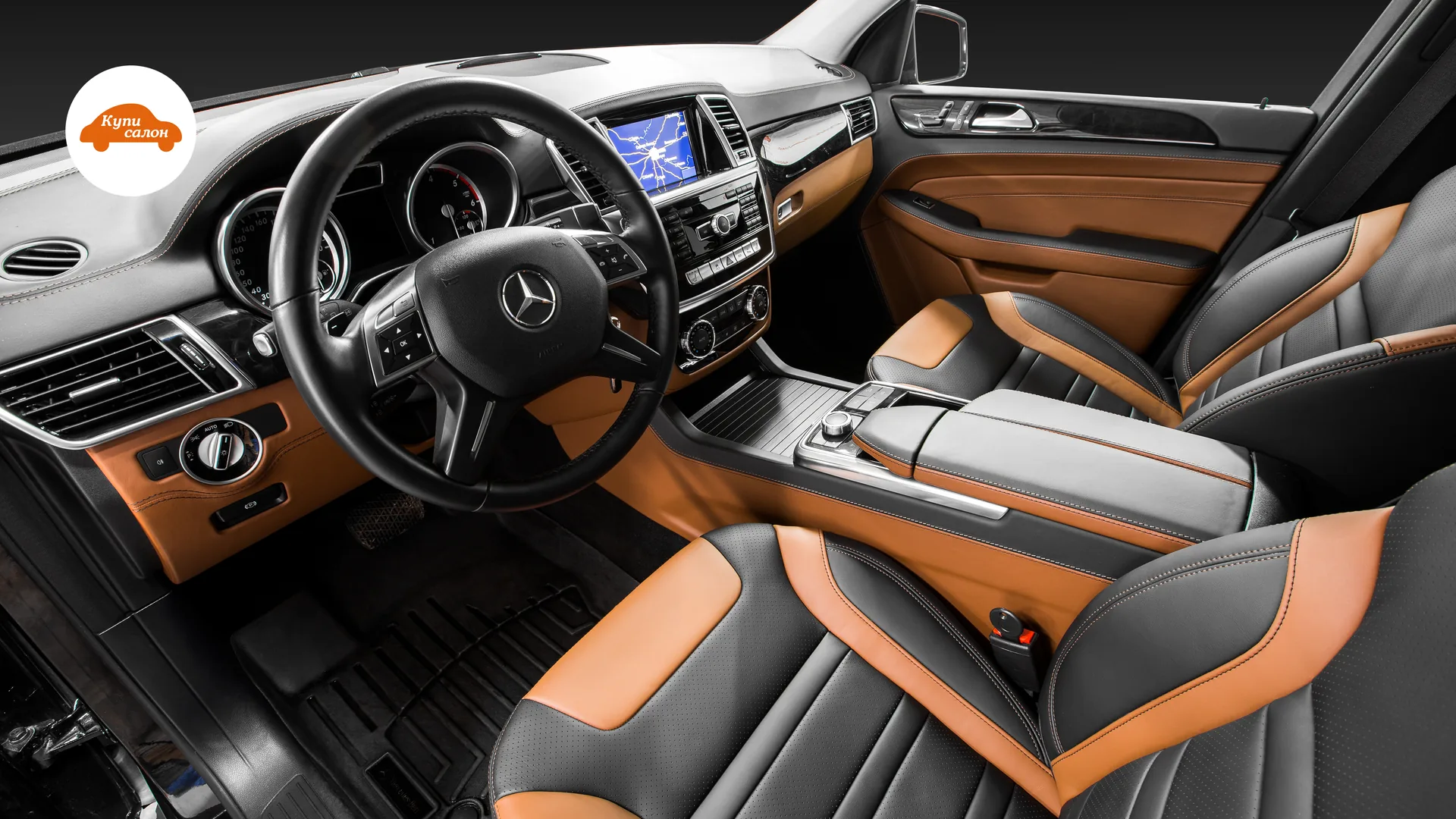 Перетяжка сидений Mercedes-Benz Gl — передние сиденья и передняя панель через водительскую дверь