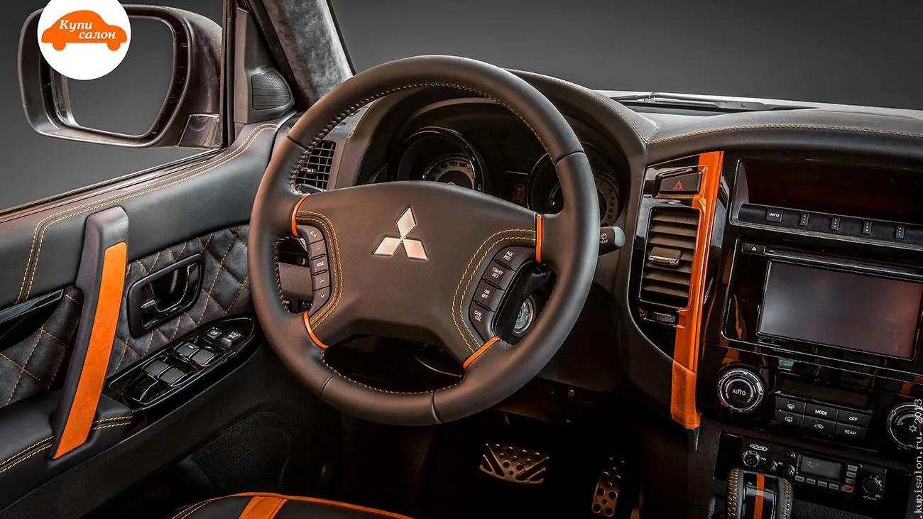Mitsubishi — Mitsubishi Pajero — перетяжка салона