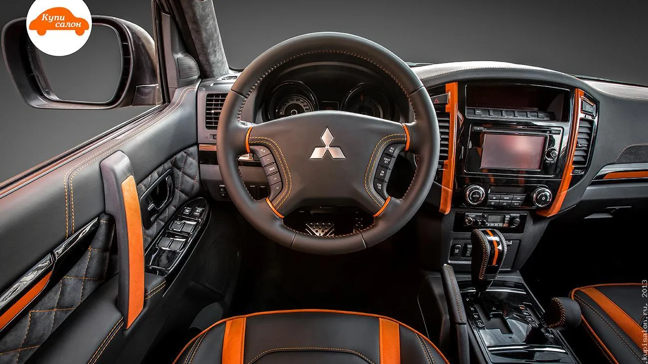Mitsubishi — Mitsubishi Pajero — перетяжка салона