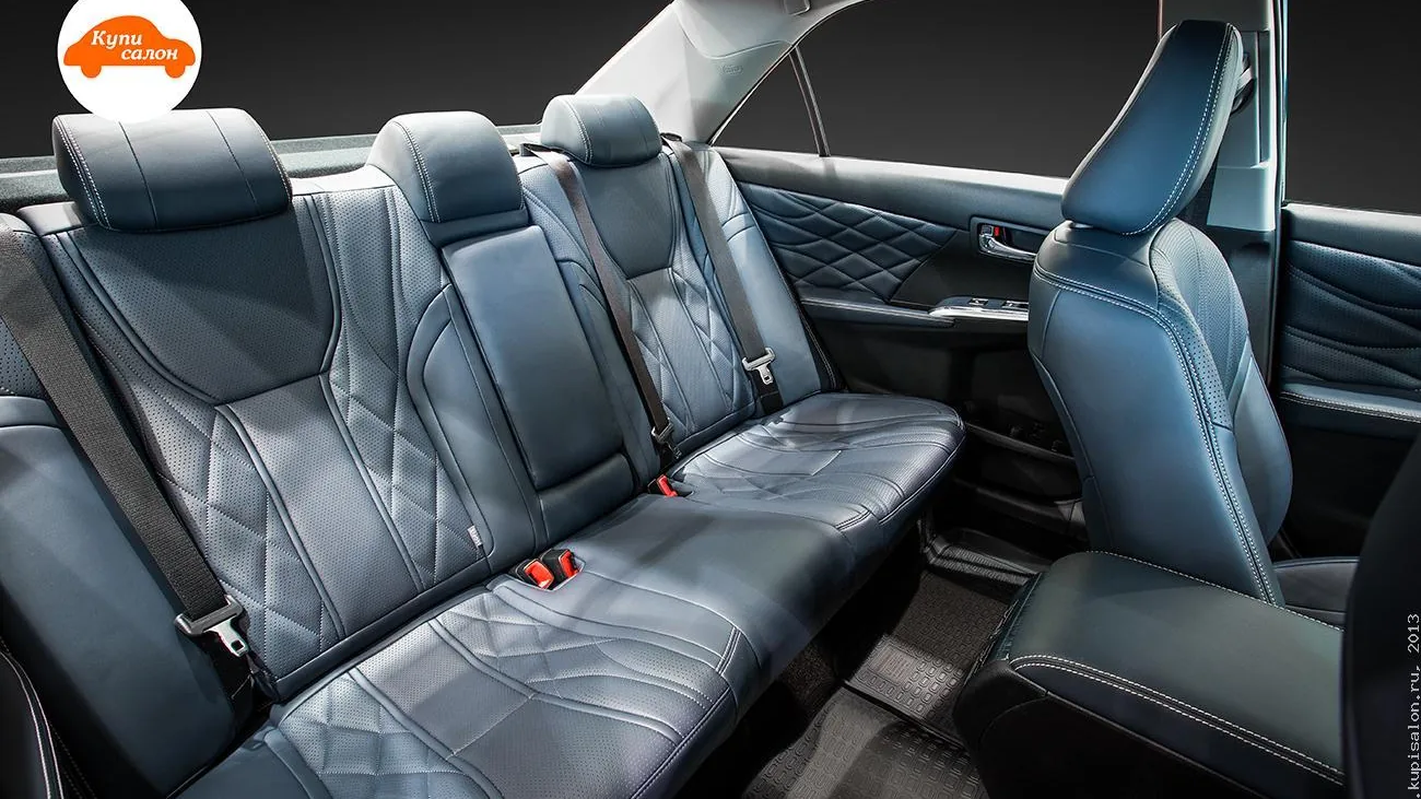 Toyota Camry — Toyota Camry — перетяжка салона