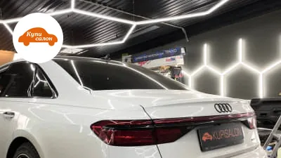 Audi A8 — тонировка