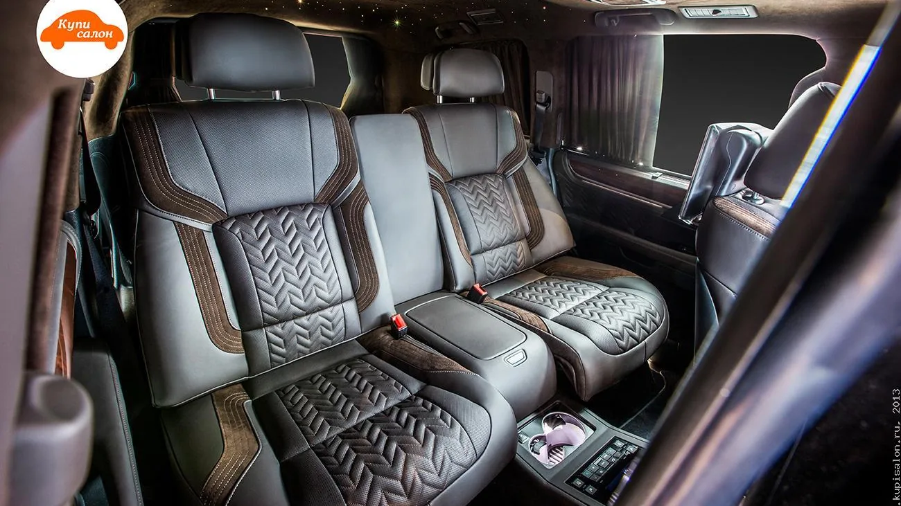 Lexus LX — звёздное небо