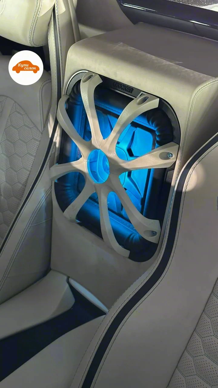 Амбиентная подсветка Geely Monjaro
